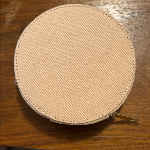 Burberry Goddess 5" Zip Around Travel Jewelry Case Round Clutch Makeup Bag NWT - Picture 4 of 6